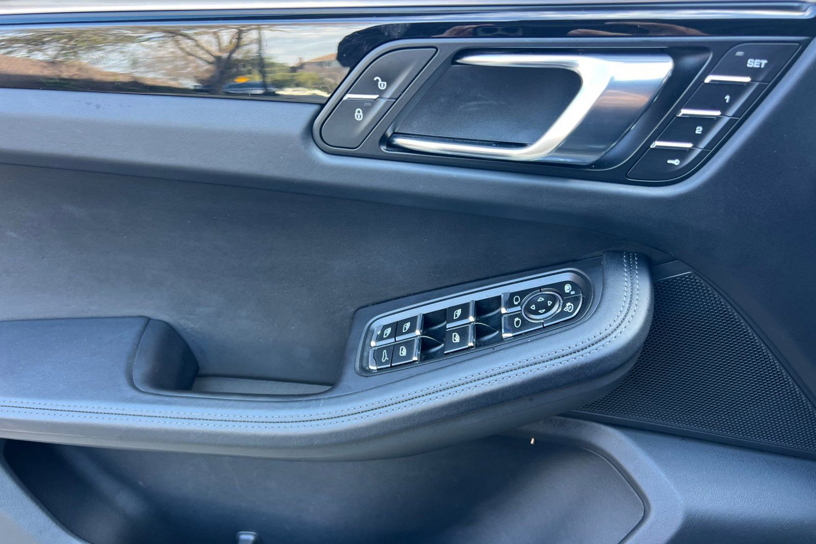 Used 2018 Porsche Macan GTS image 11