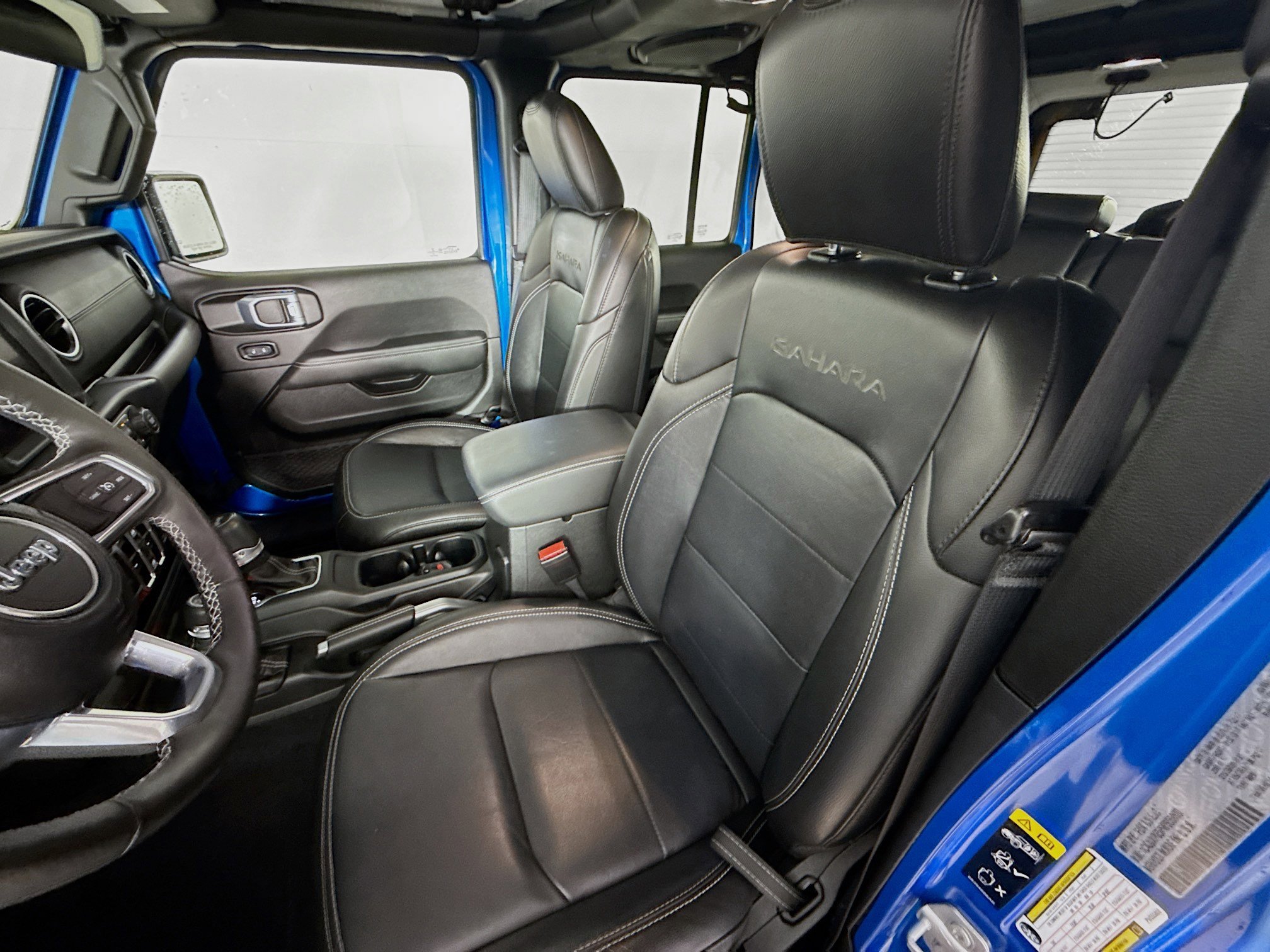 Used 2023 Jeep Wrangler Unlimited Sahara w/ Cold Weather Group image 25