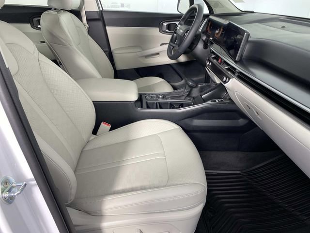 Used 2026 Kia Sorento EX image 11