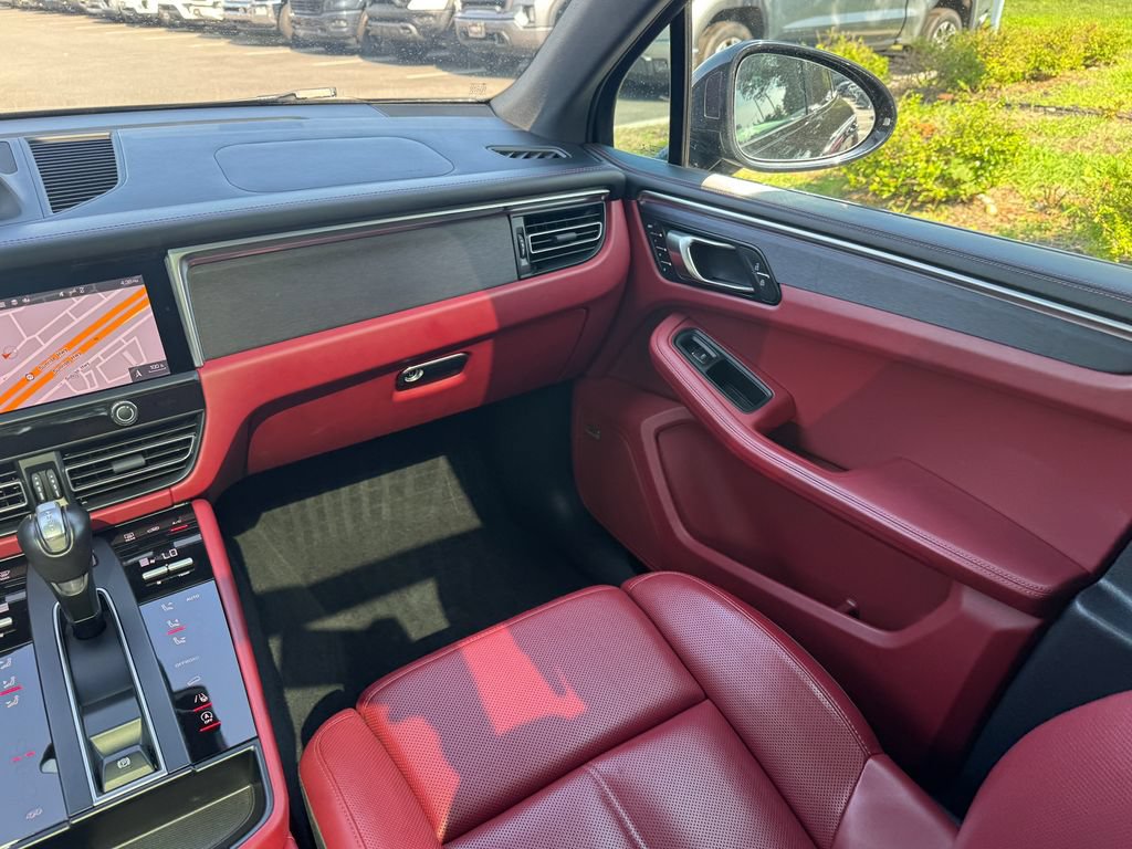 Used 2023 Porsche Macan GTS AWD/4WD image 15