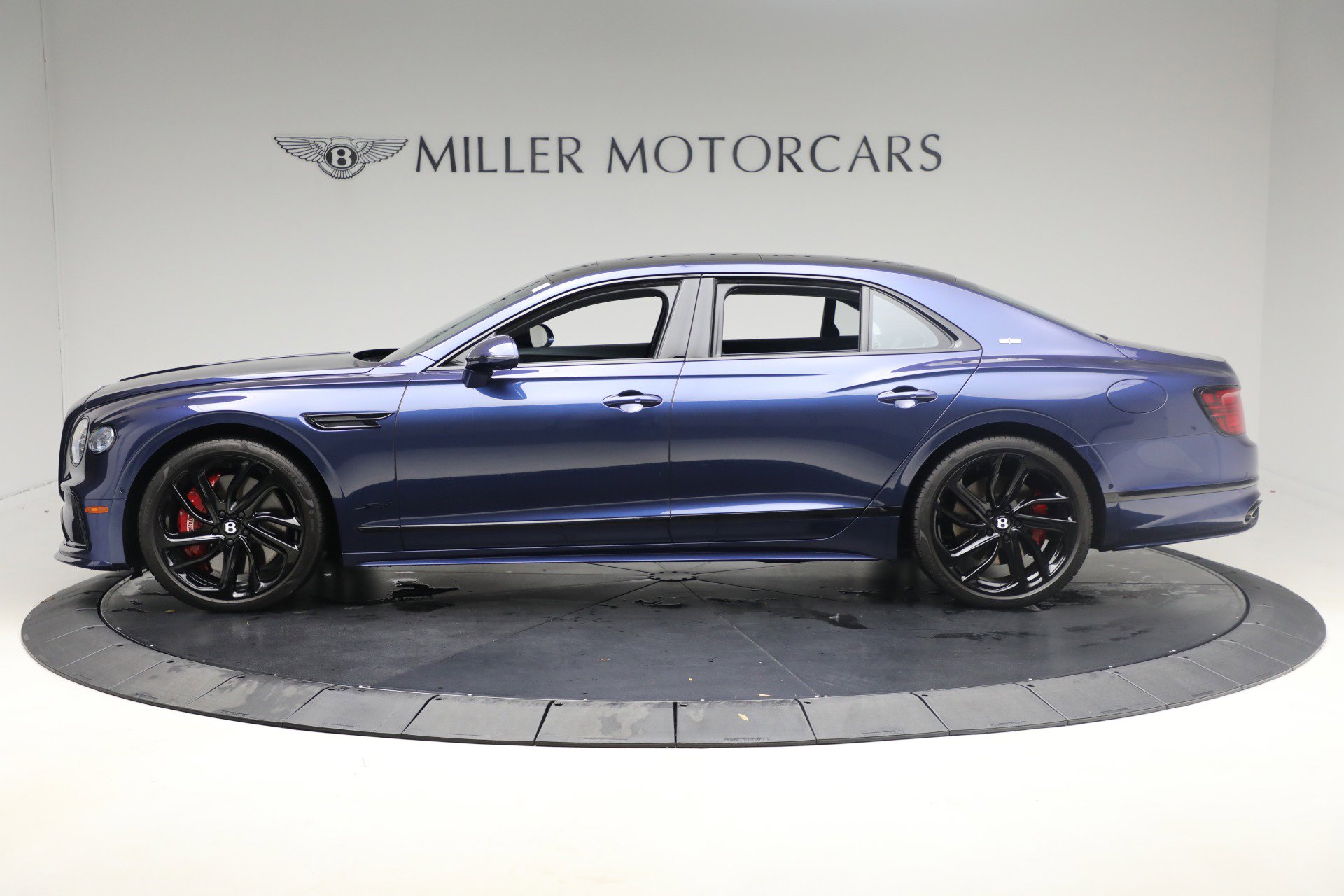 Certified 2025 Bentley Flying Spur Speed First Edition image 2