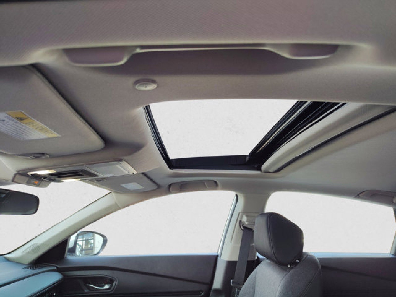 Used 2023 Honda Accord EX image 13