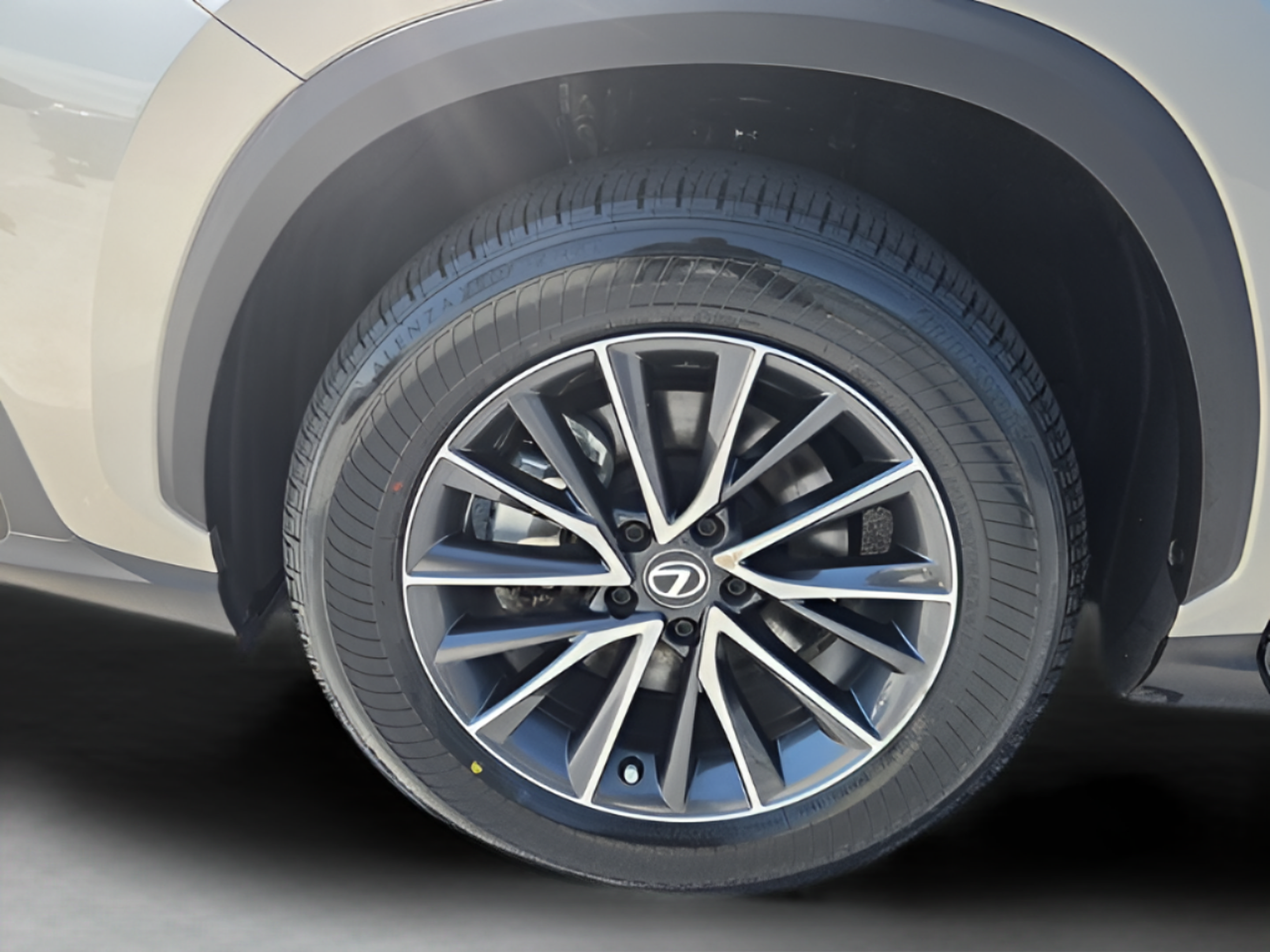 Certified 2024 Lexus NX 350h AWD image 33