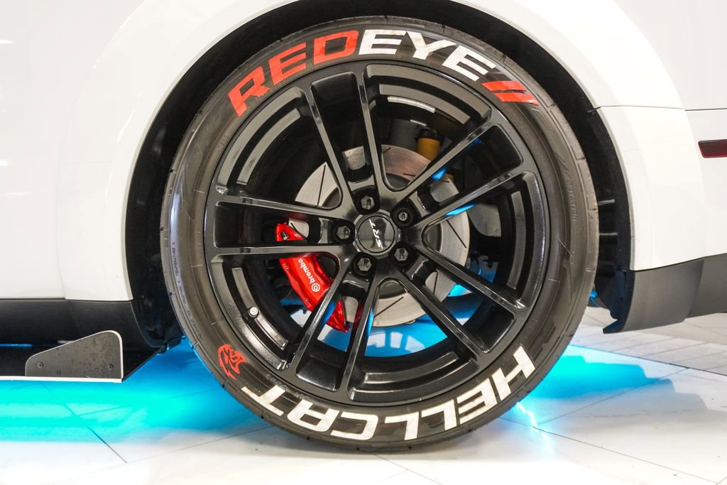 Used 2020 Dodge Challenger SRT Hellcat Redeye image 33