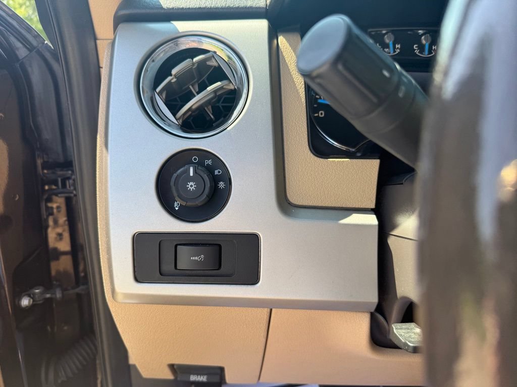 Used 2014 Ford F150 Lariat w/ Equipment Group 501A Mid AWD/4WD image 35