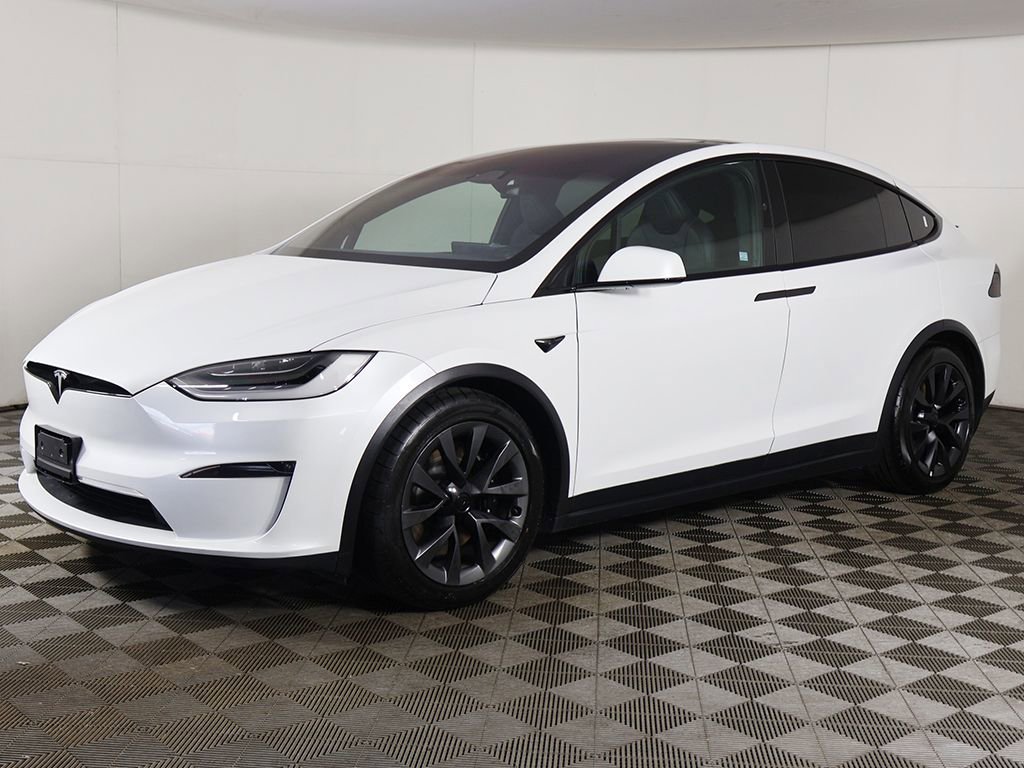 Used 2023 Tesla Model X image 9