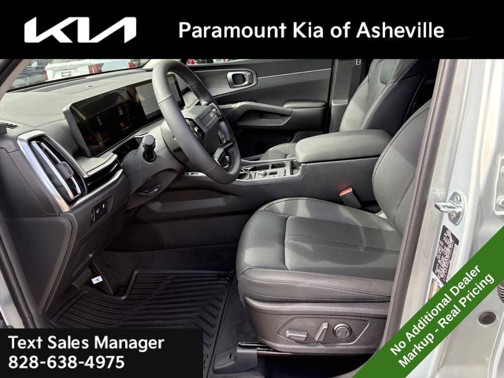 New 2026 Kia Sorento X-Line EX image 17