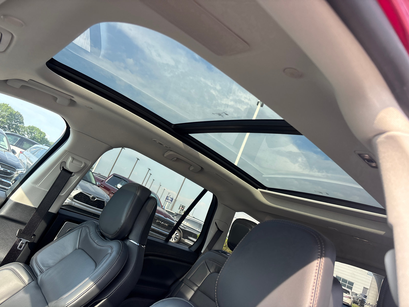 New 2026 Lincoln Aviator Reserve AWD/4WD image 24