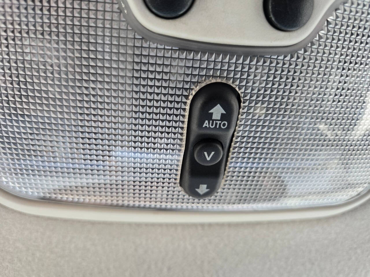 Used 2006 Chrysler PT Cruiser Touring FWD image 21