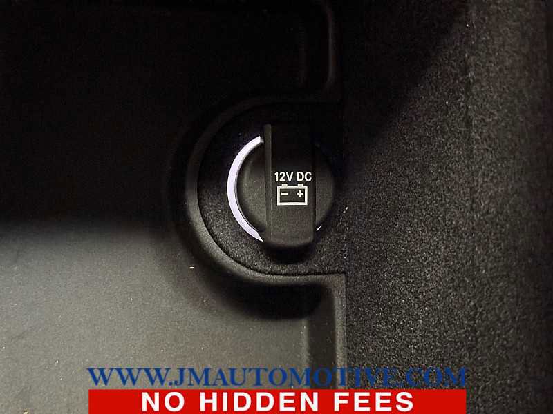 Used 2022 Chrysler 300 S image 42