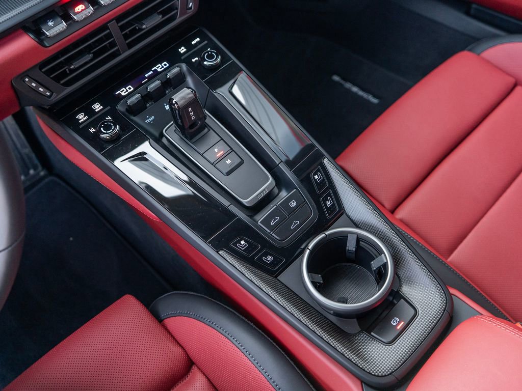 Used 2026 Porsche 911 Carrera GTS image 25