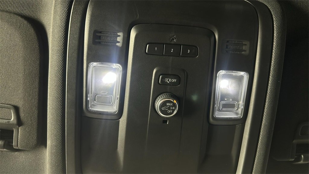 Used 2023 Chevrolet Tahoe LT image 23