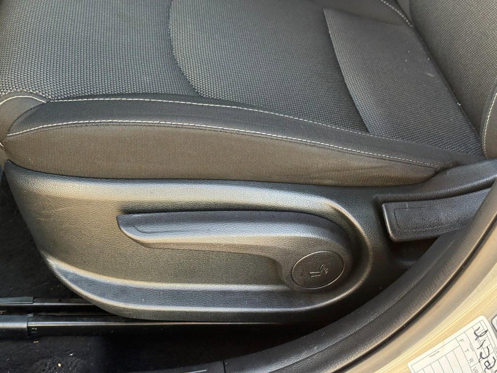 Used 2024 Kia Forte LXS image 19