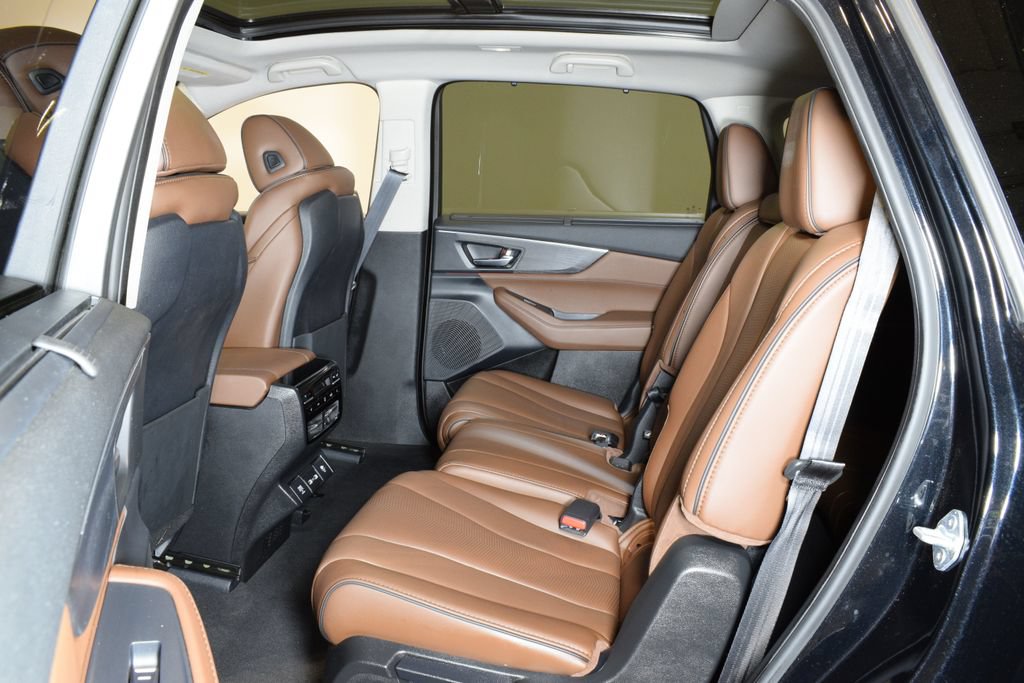 Used 2024 Acura MDX SH-AWD w/ Advance Package image 27