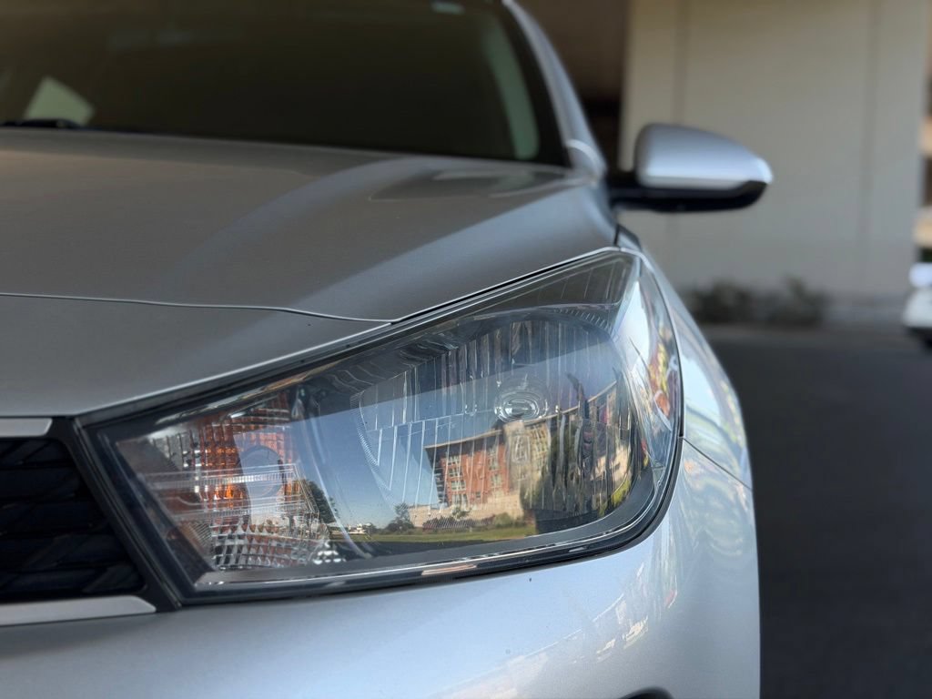 Used 2018 Kia Rio S FWD image 14