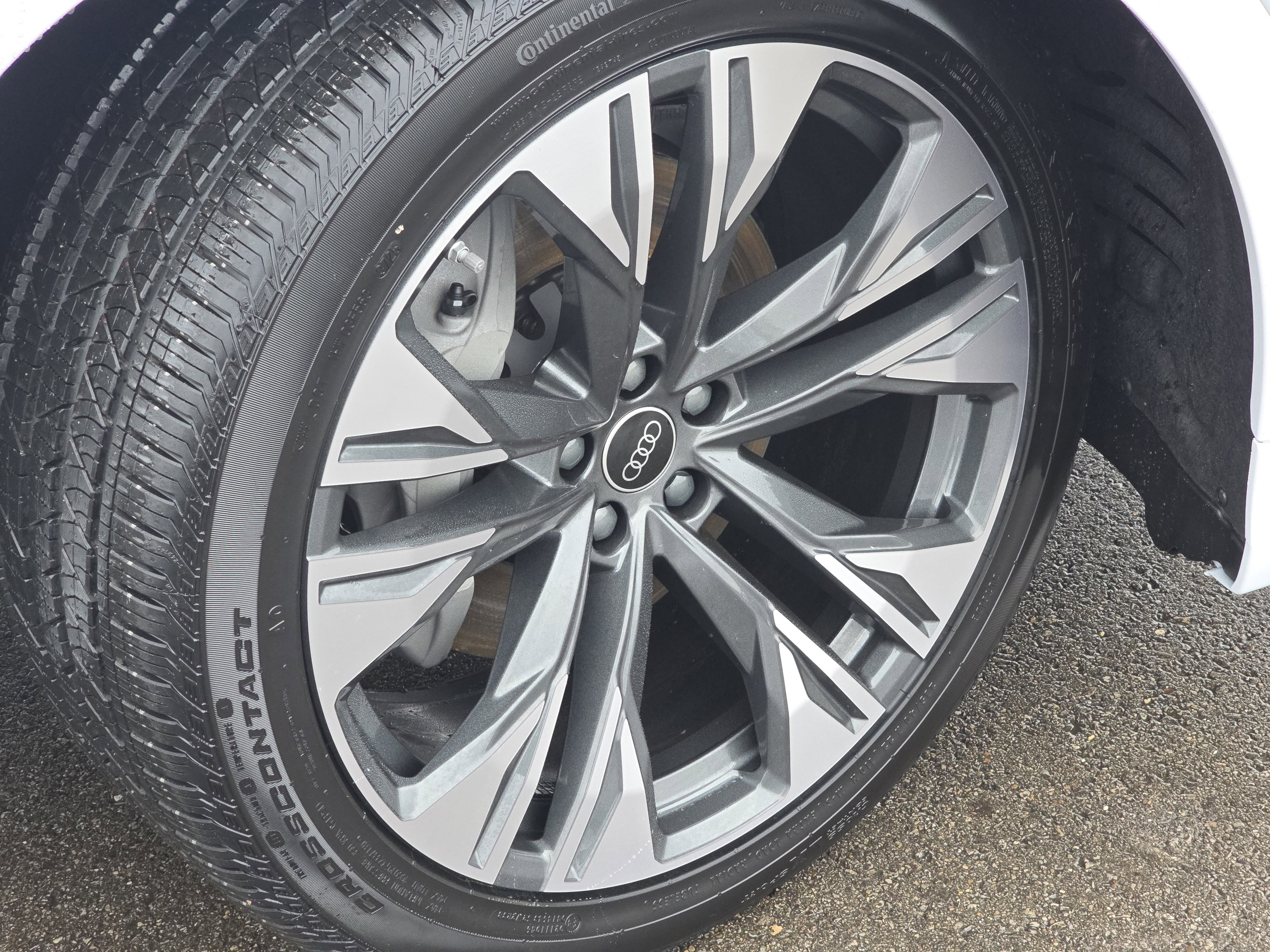 New 2026 Audi Q8 Premium Plus image 15