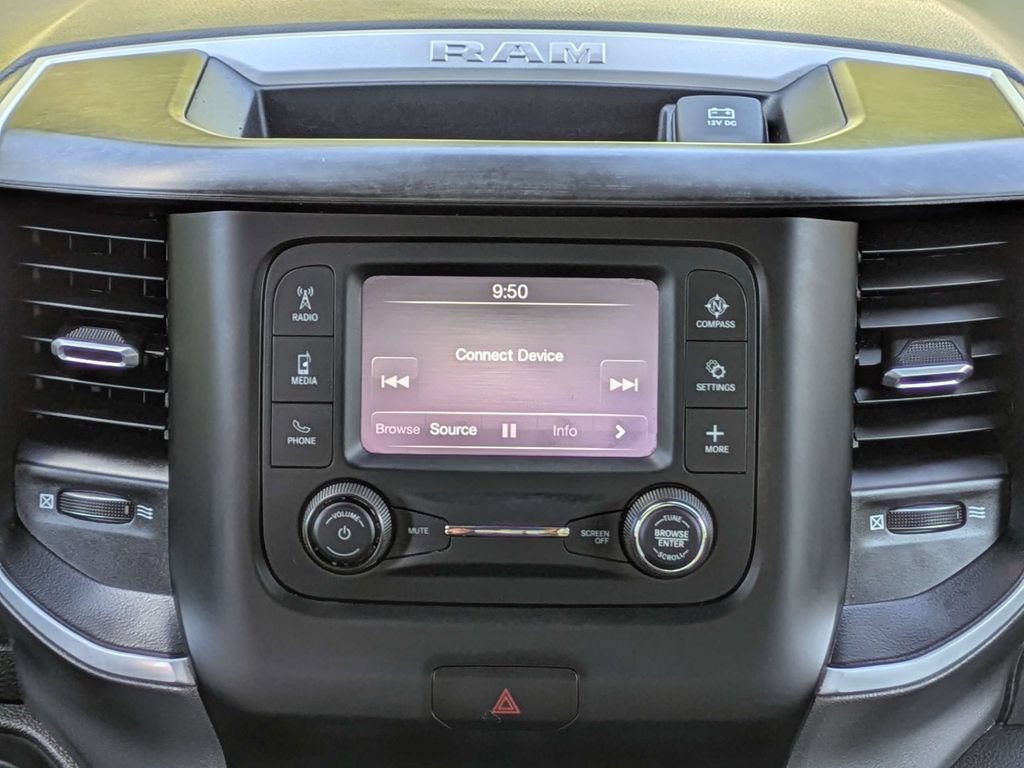 Used 2023 RAM 1500 Big Horn AWD/4WD image 18