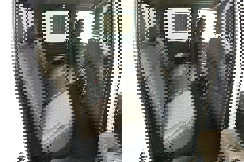 Used 2024 Ford F150 Platinum w/ Equipment Group 703A Plus AWD/4WD image 32