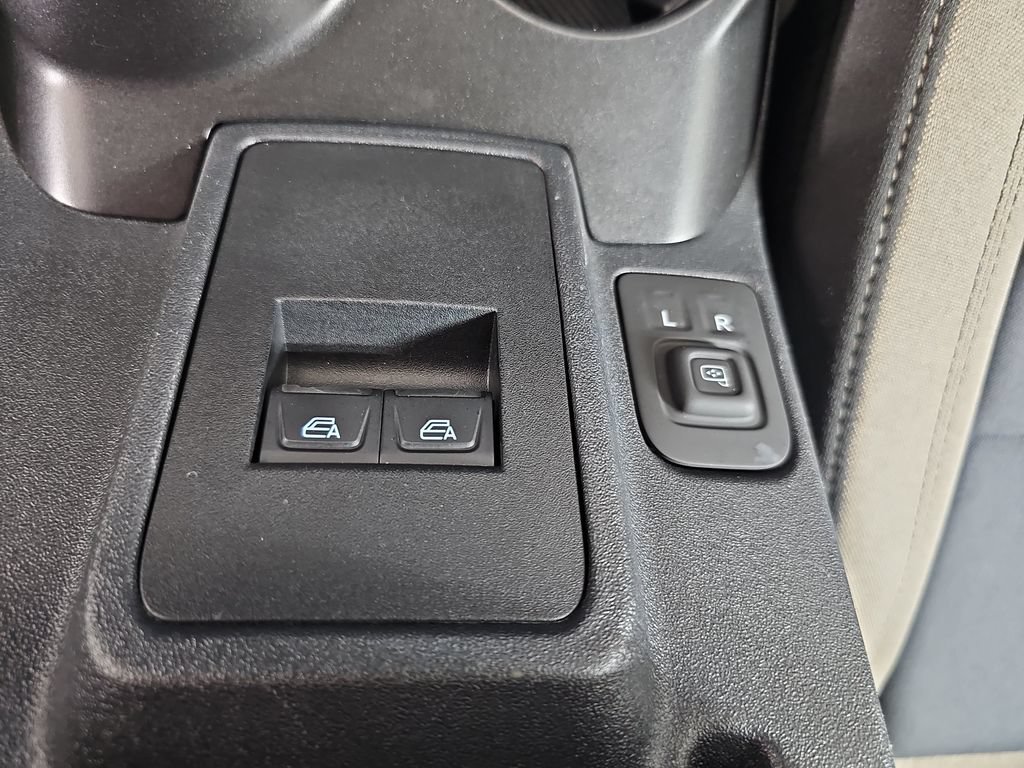 Used 2022 Ford Bronco Big Bend w/ Sasquatch Package AWD/4WD image 33