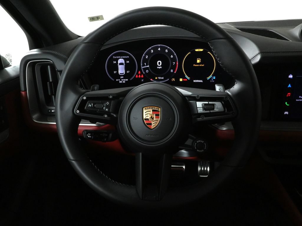 Used 2026 Porsche Cayenne S AWD/4WD image 18