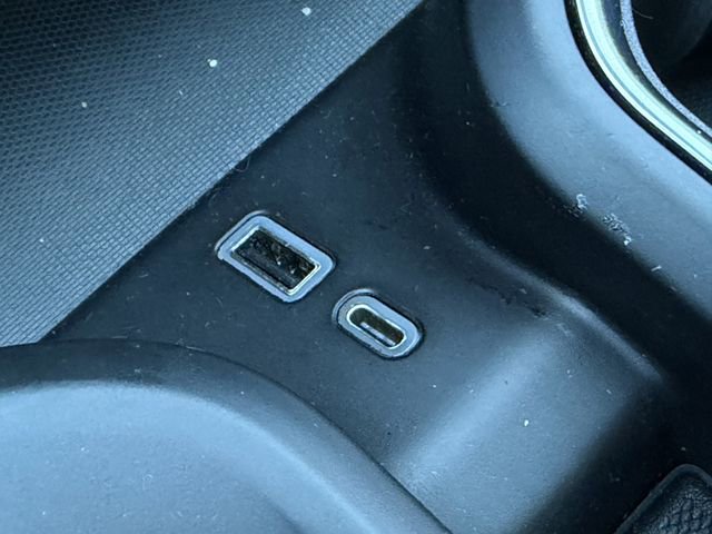 Used 2023 GMC Sierra 1500 Denali Ultimate image 22