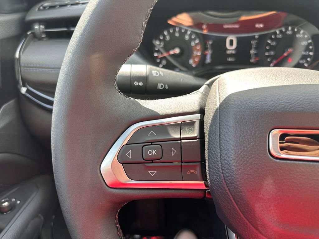 New 2026 Jeep Compass Latitude AWD/4WD image 36