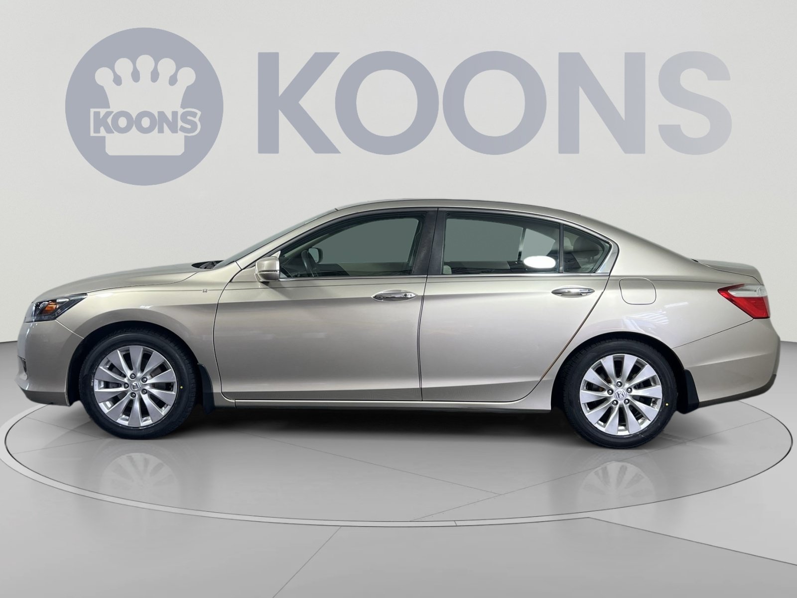 Used 2014 Honda Accord EX image 2