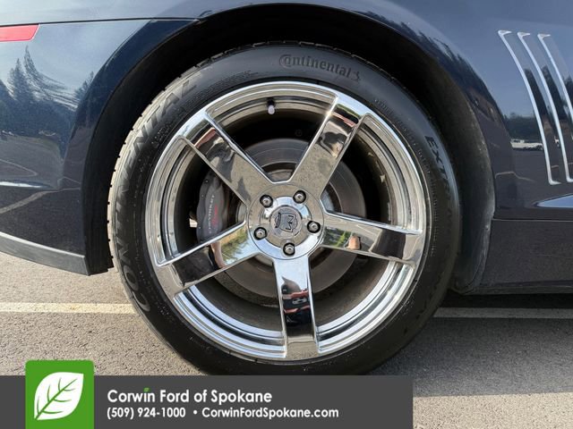 Used 2015 Chevrolet Camaro SS w/ RS Package RWD image 9