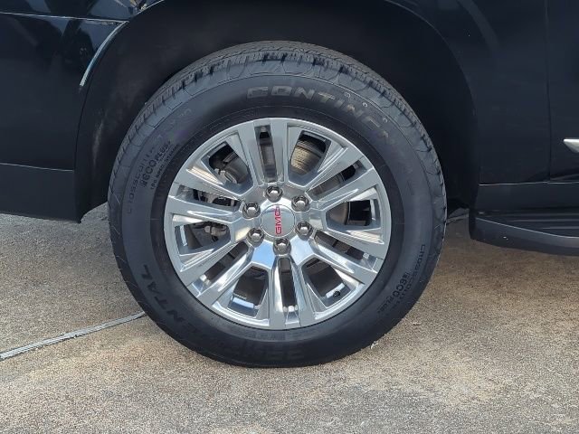 Used 2024 GMC Yukon XL Denali image 3