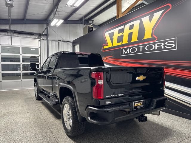 Used 2022 Chevrolet Silverado 2500 LTZ w/ Z71 Chrome Sport Edition AWD/4WD image 20
