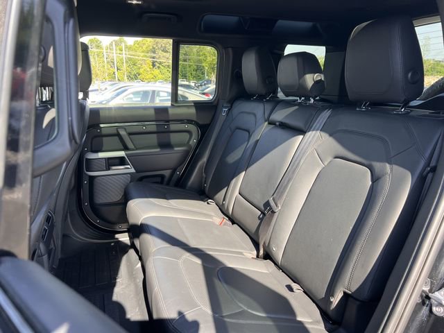 Used 2023 Land Rover Defender 110 SE AWD/4WD image 29