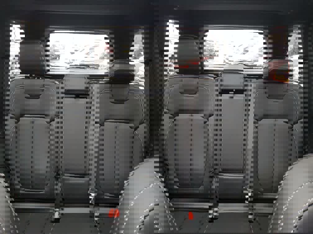 New 2025 Jeep Grand Cherokee Limited image 13