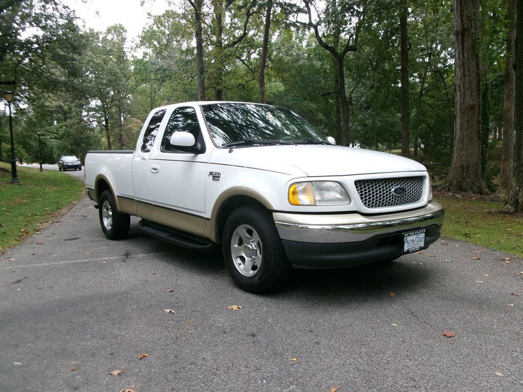 Used 1999 Ford F150 Lariat image 3