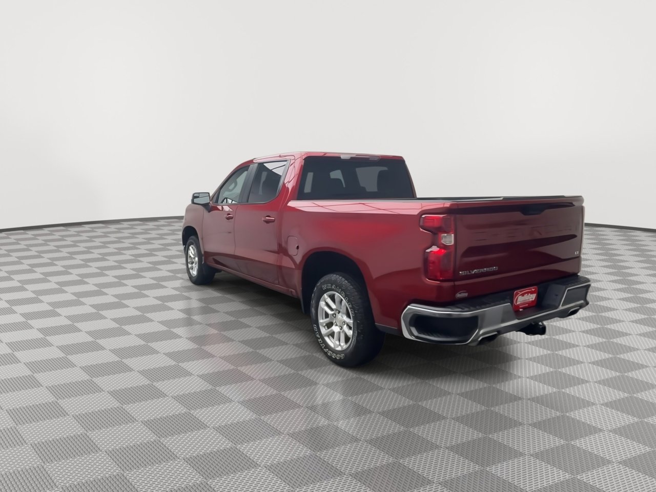 Used 2024 Chevrolet Silverado 1500 LT image 2