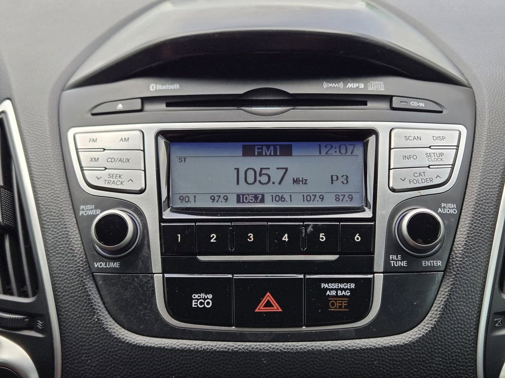 Used 2012 Hyundai Tucson GLS image 21