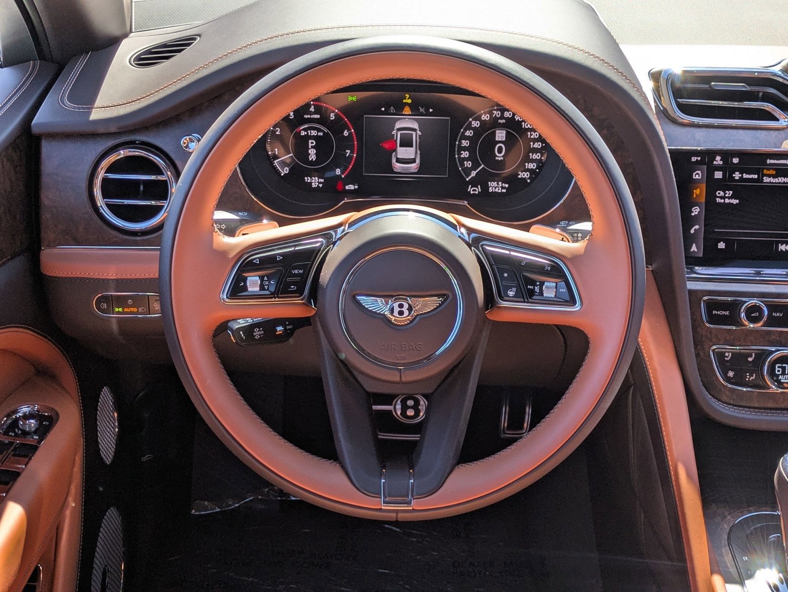 Certified 2025 Bentley Bentayga Extended Wheelbase image 16