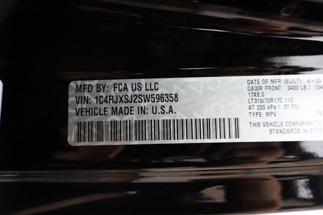 Used 2025 Jeep Wrangler Unlimited Rubicon 392 image 58