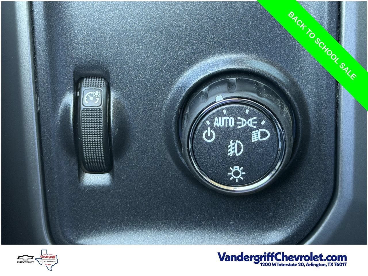 Used 2017 Chevrolet Silverado 1500 LT w/ Texas Edition RWD image 20