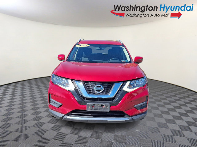 Used 2017 Nissan Rogue SV AWD/4WD image 2