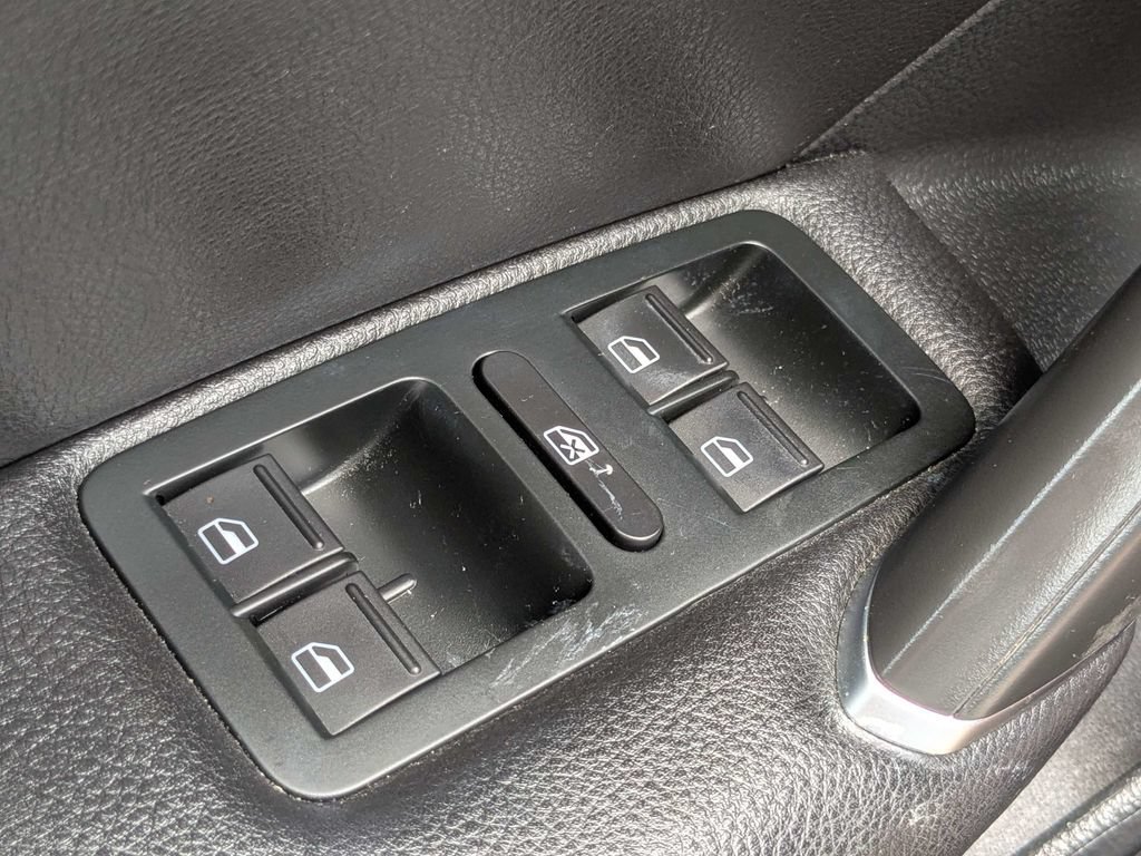 Used 2019 Volkswagen Passat 2.0T Wolfsburg FWD image 24