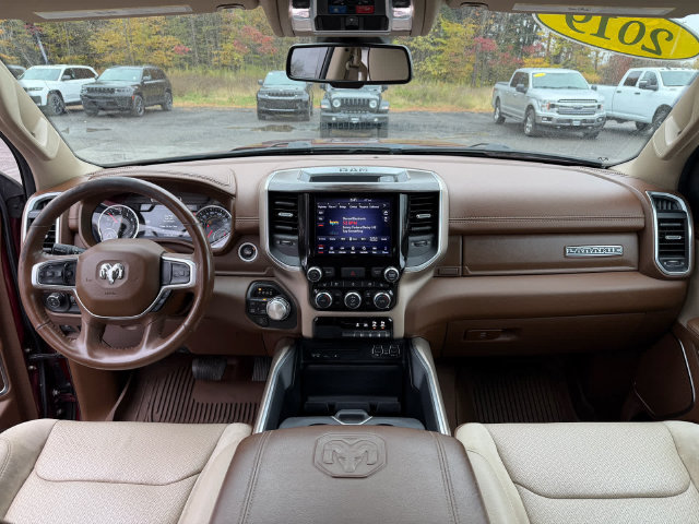 Used 2019 RAM 1500 Laramie AWD/4WD image 12