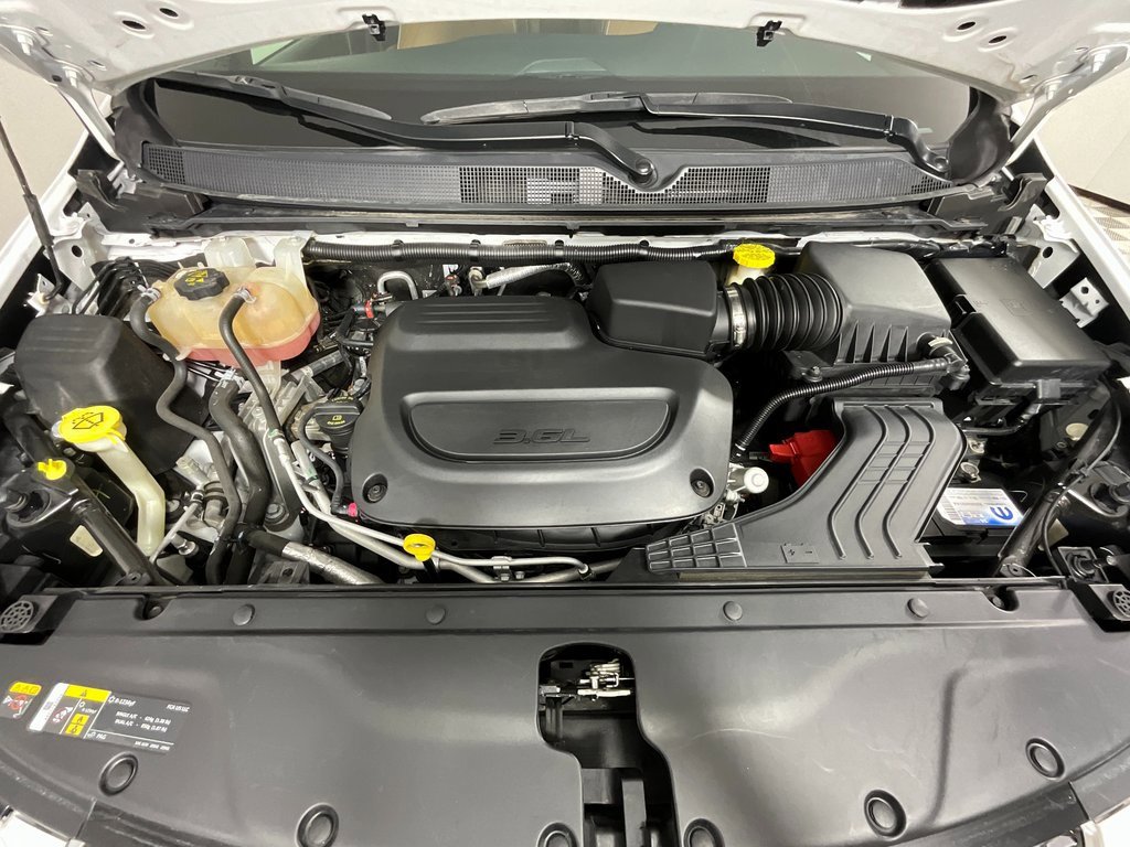 Used 2022 Chrysler Pacifica Pinnacle image 29