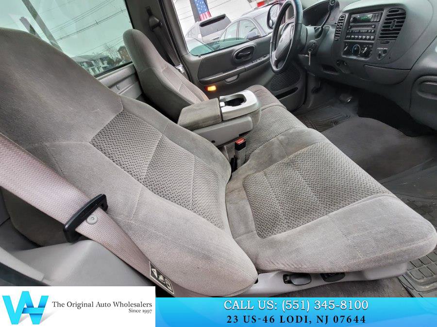 Used 2002 Ford F150 XLT image 14