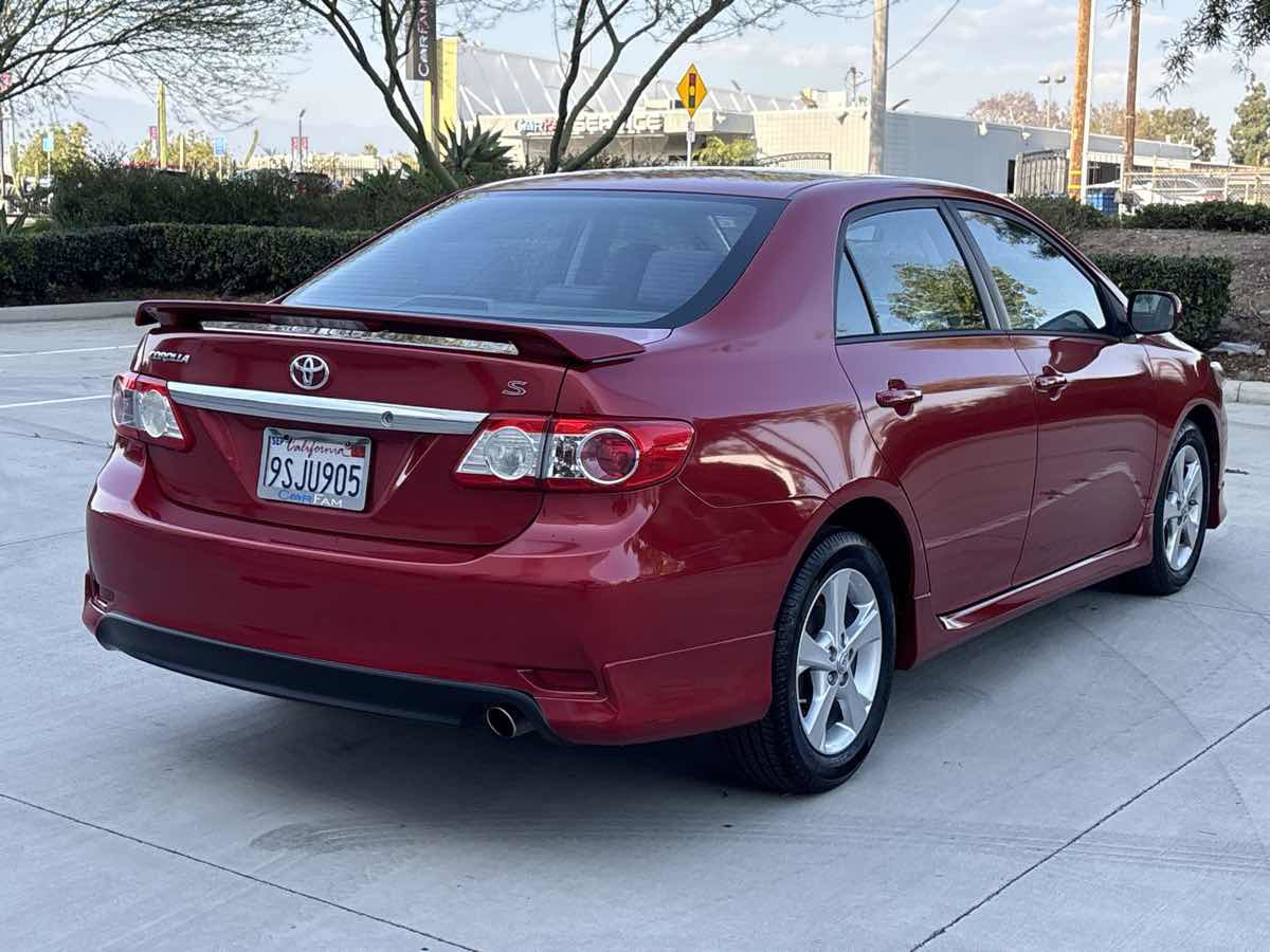 Used 2012 Toyota Corolla S FWD image 3