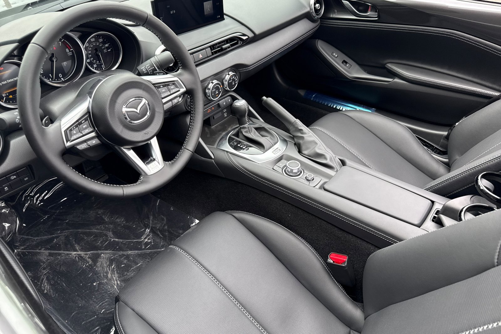New 2026 MAZDA MX-5 Miata RF Grand Touring w/ Weather Package RWD image 11
