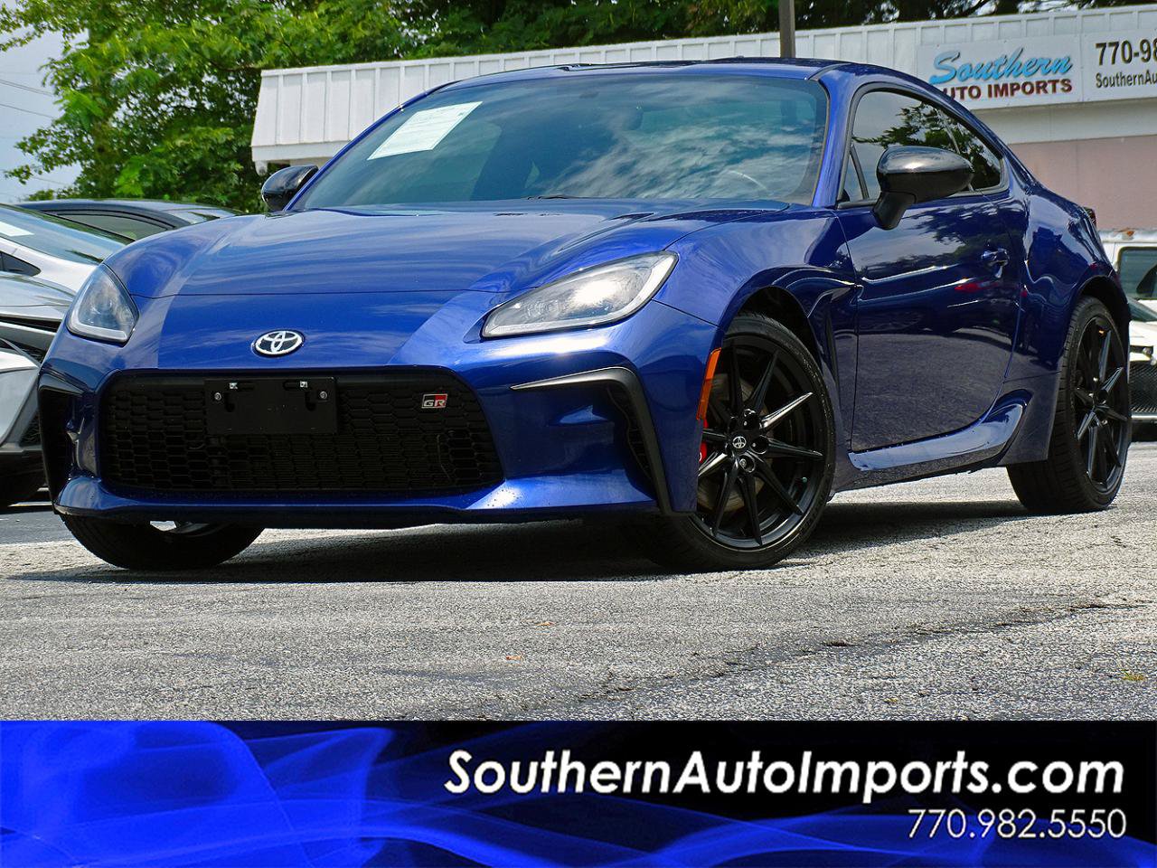 Used 2025 Toyota GR86 Premium w/ Performance Package RWD image 1