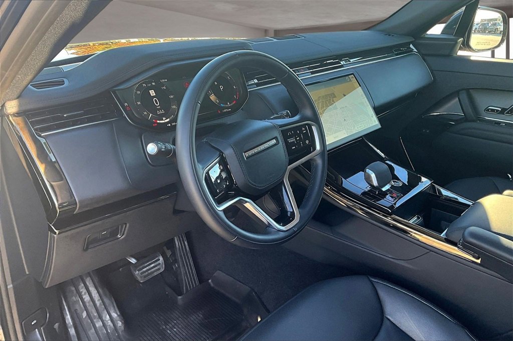 Used 2024 Land Rover Range Rover Sport SE image 13