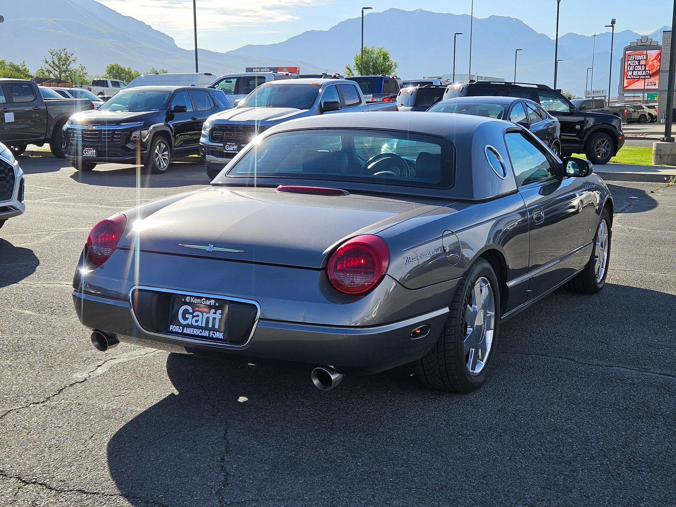 Used 2003 Ford Thunderbird RWD image 3