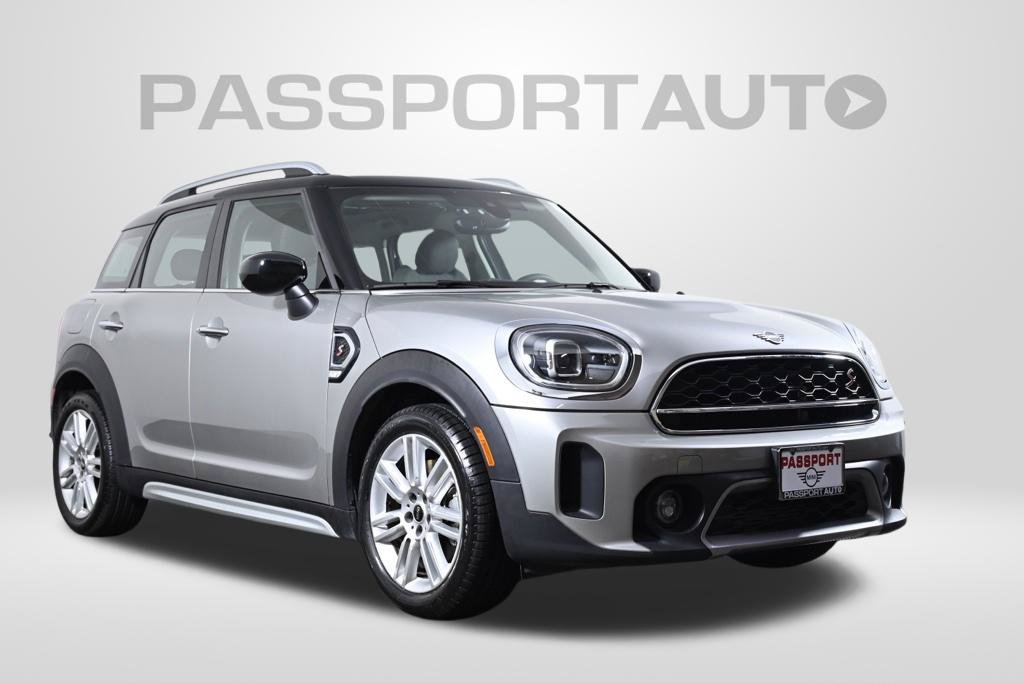Certified 2024 MINI Cooper Countryman S FWD image 3