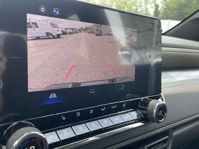 New 2025 Chevrolet Colorado LT image 10